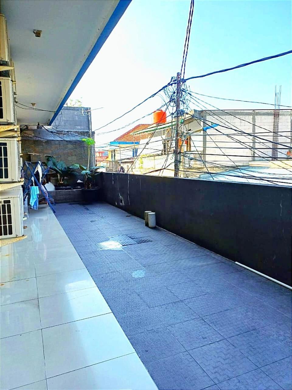 Kost Griya Marina By Ecommerceloka Jakarta Exterior photo