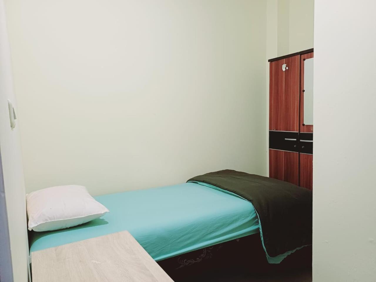 Kost Griya Marina By Ecommerceloka Jakarta Exterior photo